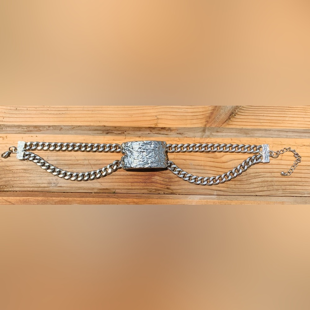Silver Tone Heavy Metal Chocker Necklace
